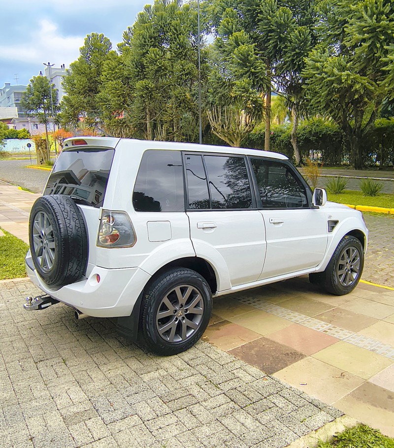 PAJERO TR4 2.0 4X4 16V 133CV FLEX 4P AUTOMÁTICO - 2014 - FARROUPILHA