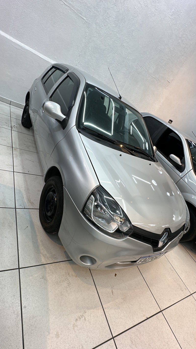 CLIO 1.0 EXPRESSION 16V HI-FLEX 4P MANUAL