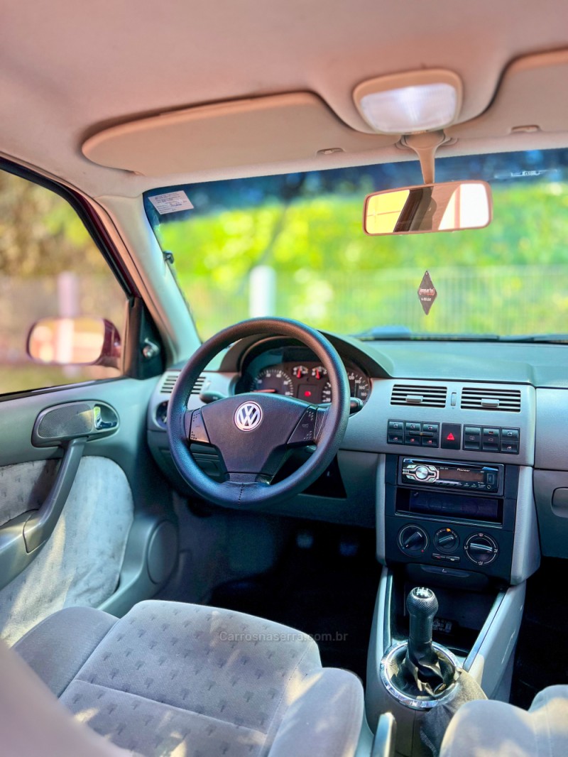 GOL 1.0 MI POWER 8V GASOLINA 4P MANUAL G.III - 2000 - TUPANDI
