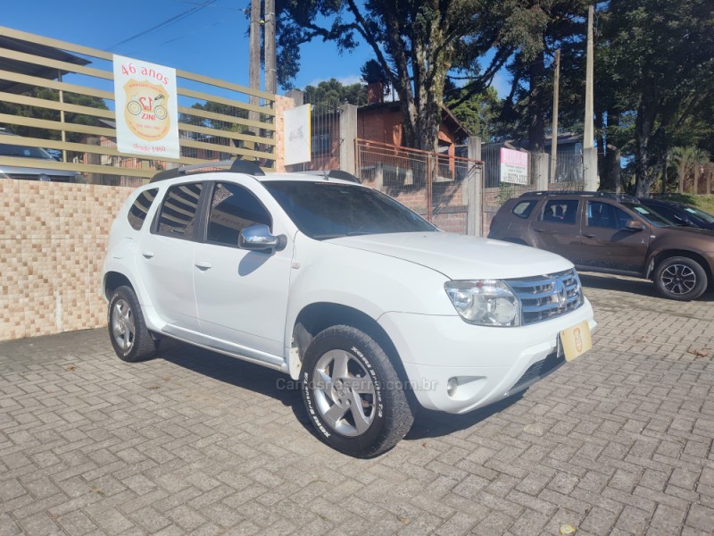 DUSTER 1.6 DYNAMIQUE 4X2 16V FLEX 4P MANUAL - 2014 - CANELA