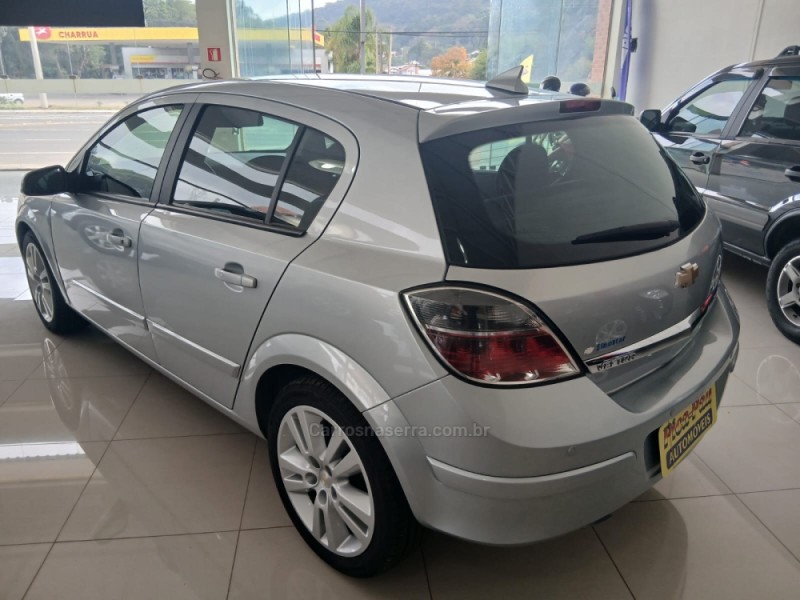 VECTRA 2.0 MPFI GT HATCH 8V FLEX 4P AUTOMÁTICO - 2011 - NOVA PETRóPOLIS