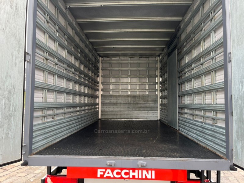 SPRINTER 2.2 CHASSI 517 LONGO TURBO DIESEL 3P MANUAL - 2025 - FELIZ