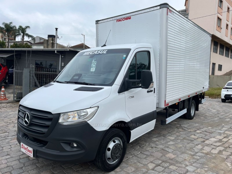 sprinter 2.2 chassi 517 longo turbo diesel 3p manual 2025 feliz