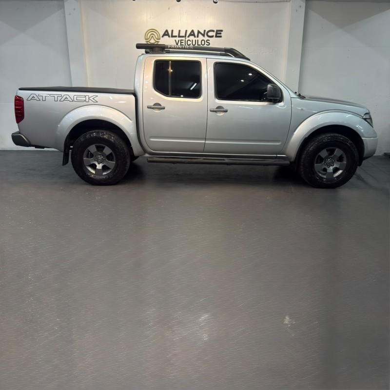 FRONTIER 2.5 SE ATTACK 4X4 CD TURBO ELETRONIC DIESEL 4P MANUAL - 2012 - CAXIAS DO SUL