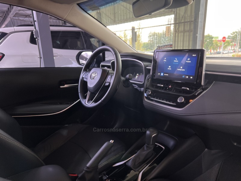 COROLLA 2.0 XEI 16V FLEX 4P AUTOMÁTICO - 2024 - BOM PRINCíPIO