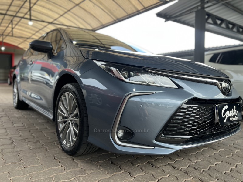 COROLLA 2.0 XEI 16V FLEX 4P AUTOMÁTICO - 2024 - BOM PRINCíPIO