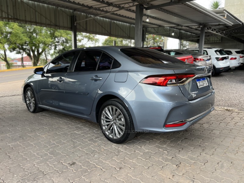 COROLLA 2.0 XEI 16V FLEX 4P AUTOMÁTICO - 2024 - BOM PRINCíPIO