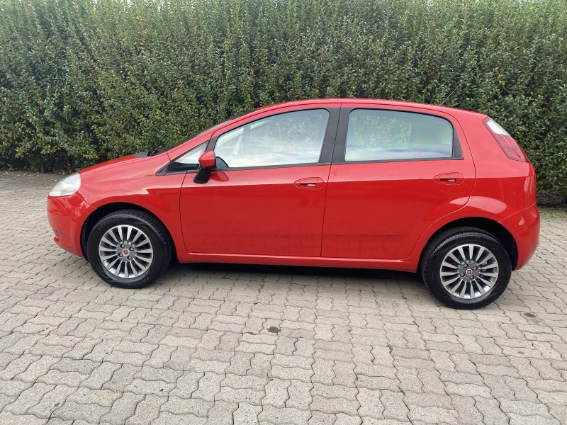 PUNTO 1.4 8V FLEX 4P MANUAL - 2010 - CAXIAS DO SUL