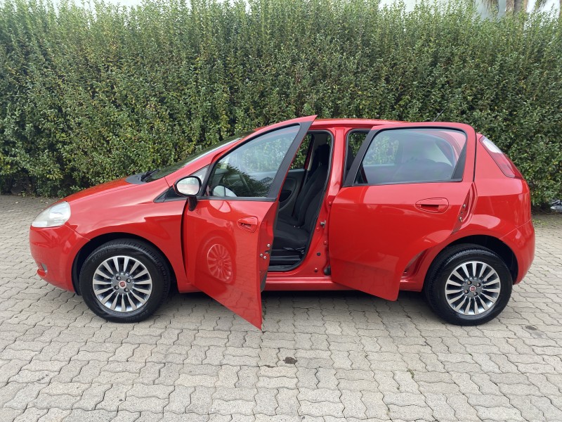PUNTO 1.4 8V FLEX 4P MANUAL - 2010 - CAXIAS DO SUL