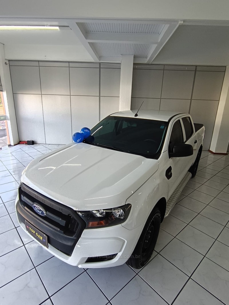 RANGER 2.2 XL 4X4 CS 16V DIESEL 2P MANUAL - 2019 - NOVA PETRóPOLIS