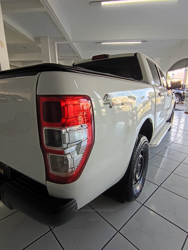 RANGER 2.2 XL 4X4 CS 16V DIESEL 2P MANUAL - 2019 - NOVA PETRóPOLIS