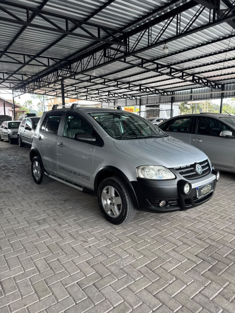 CROSSFOX 1.6 MI FLEX 8V 4P MANUAL - 2008 - CAXIAS DO SUL
