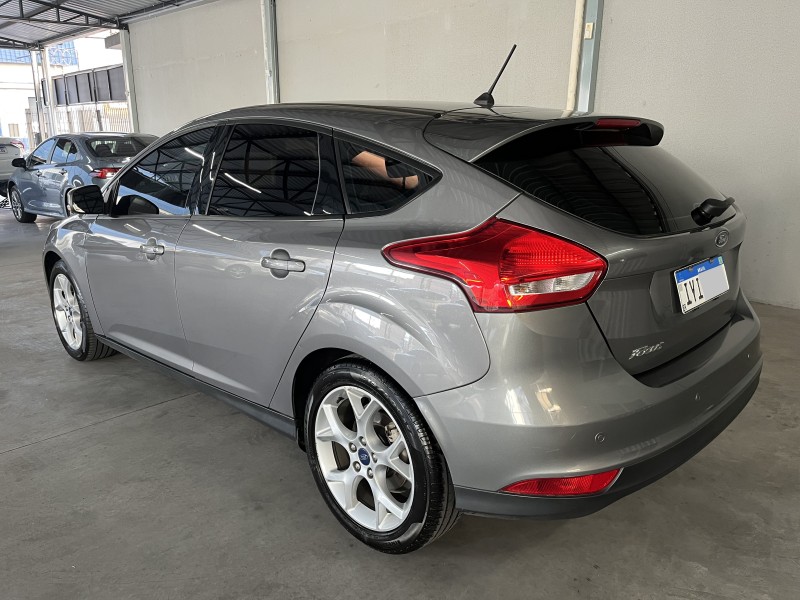 FOCUS 1.6 SE 16V FLEX 4P MANUAL