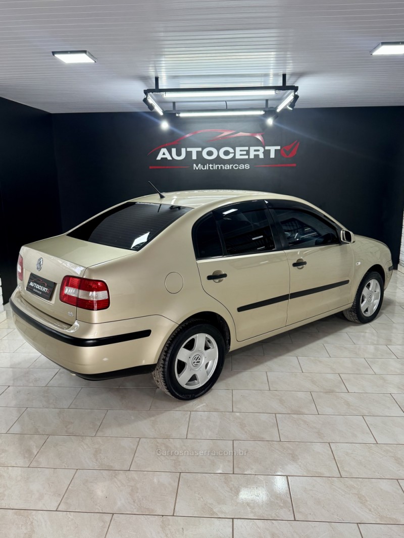 POLO 1.6 MI 8V GASOLINA 4P MANUAL - 2005 - ENCANTADO