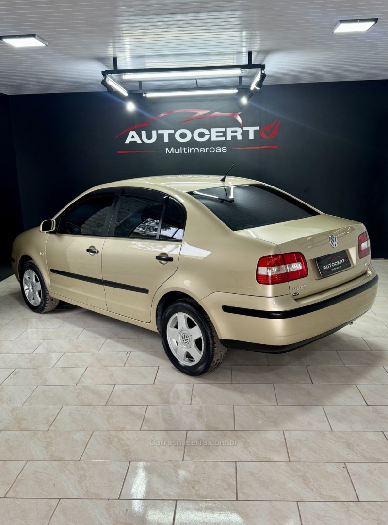 POLO 1.6 MI 8V GASOLINA 4P MANUAL - 2005 - ENCANTADO