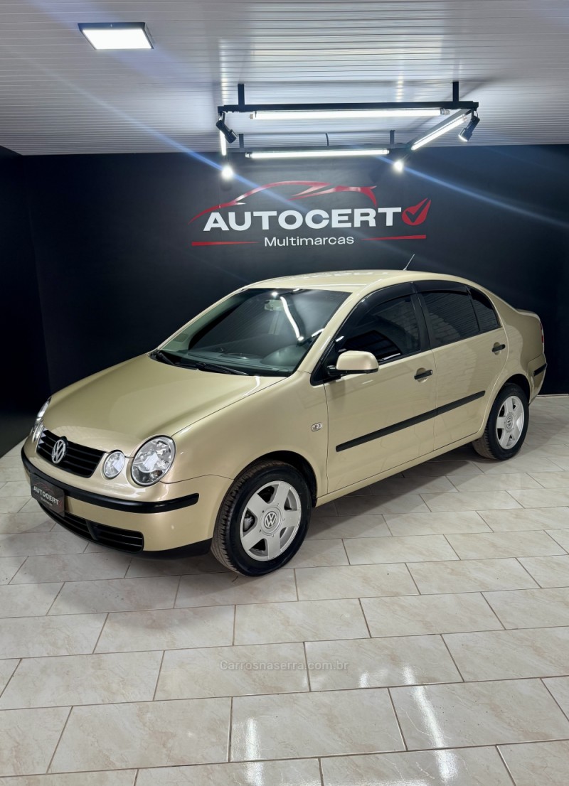 POLO 1.6 MI 8V GASOLINA 4P MANUAL - 2005 - ENCANTADO