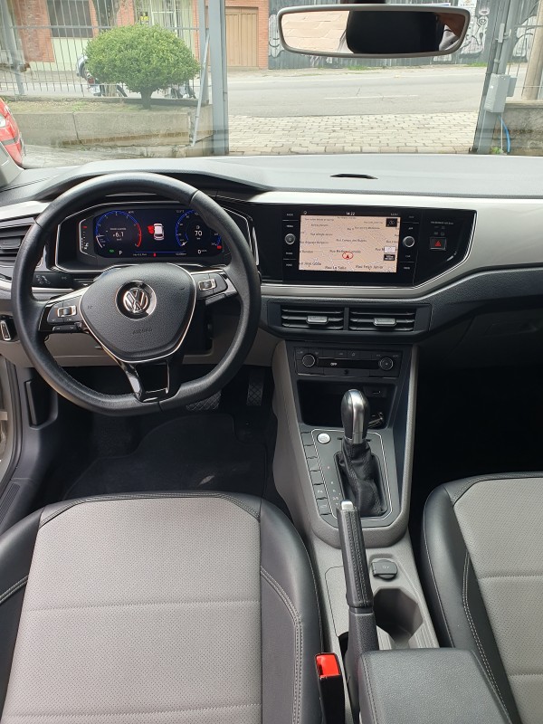 POLO 1.0	200 TSI HIGHLINE AUTOMÁTICO  - 2020 - CAXIAS DO SUL