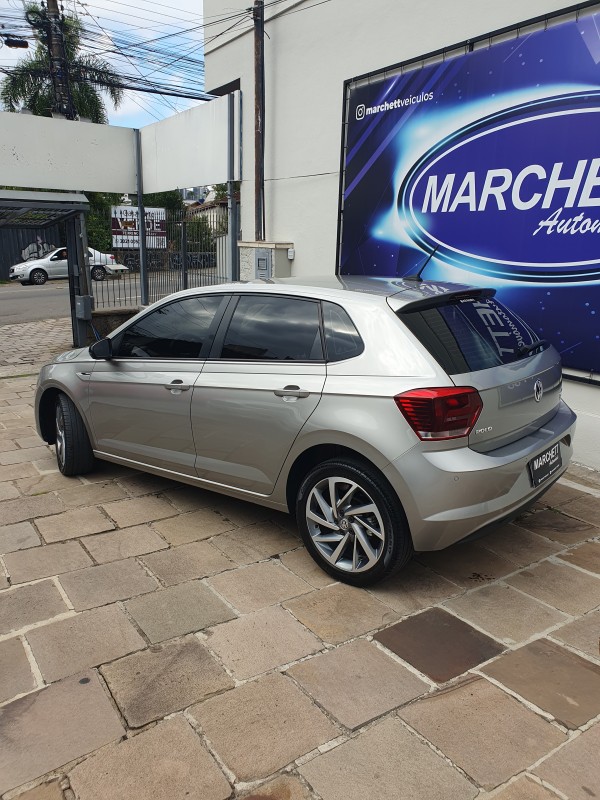 POLO 1.0	200 TSI HIGHLINE AUTOMÁTICO  - 2020 - CAXIAS DO SUL