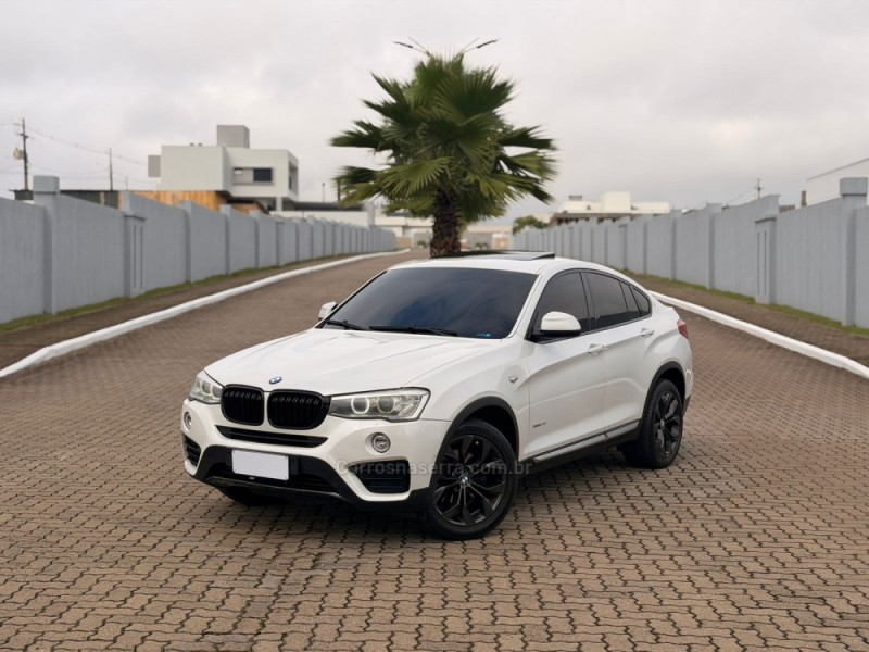 X4 2.0 28I X LINE 4X4 16V TURBO GASOLINA 4P AUTOMÁTICO - 2015 - LAJEADO
