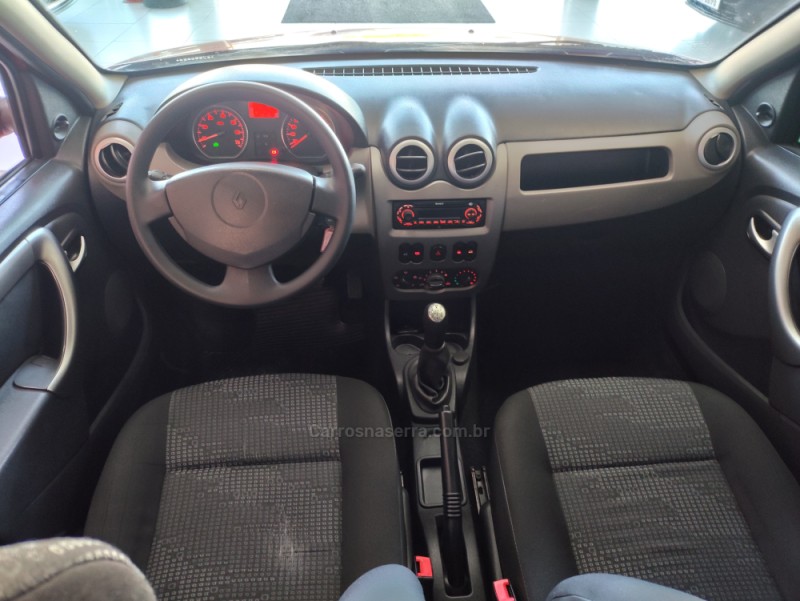 SANDERO 1.6 EXPRESSION 16V FLEX 4P MANUAL - 2011 - TAQUARA