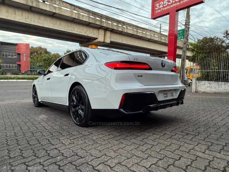 I7 XDRIVE60 M SPORT 101.7KW ELÉTRICO 4P AUTOMÁTICO - 2024 - NOVO HAMBURGO