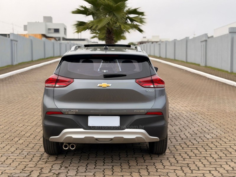 TRACKER 1.2 12V PREMIER TURBO FLEX 4P AUTOMÁTICO - 2023 - LAJEADO