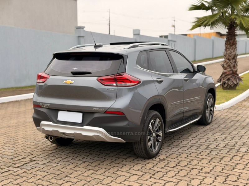 TRACKER 1.2 12V PREMIER TURBO FLEX 4P AUTOMÁTICO - 2023 - LAJEADO