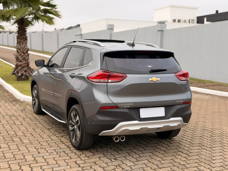 TRACKER 1.2 12V PREMIER TURBO FLEX 4P AUTOMÁTICO - 2023 - LAJEADO