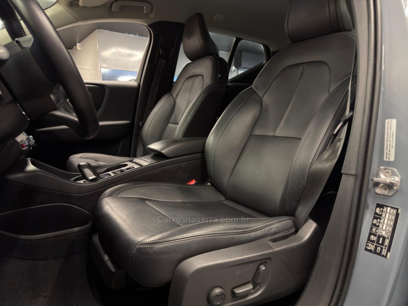 XC 40 1.5 T5 GASOLINA RECHARGE INSCRIPTION 4P AUTOMÁTICO - 2019 - ESTâNCIA VELHA