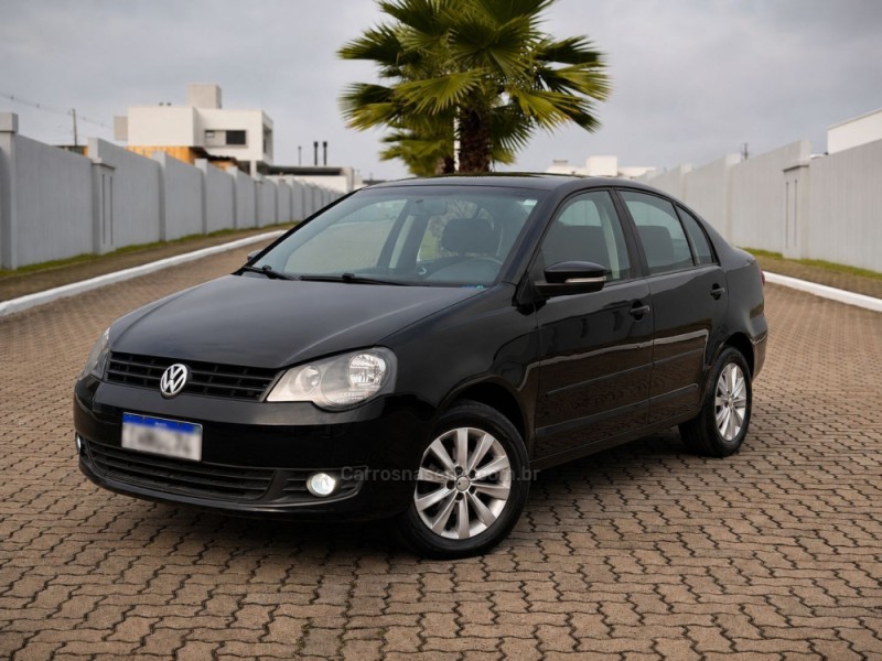 polo sedan 1.6 mi comfortline 8v flex 4p manual 2014 lajeado