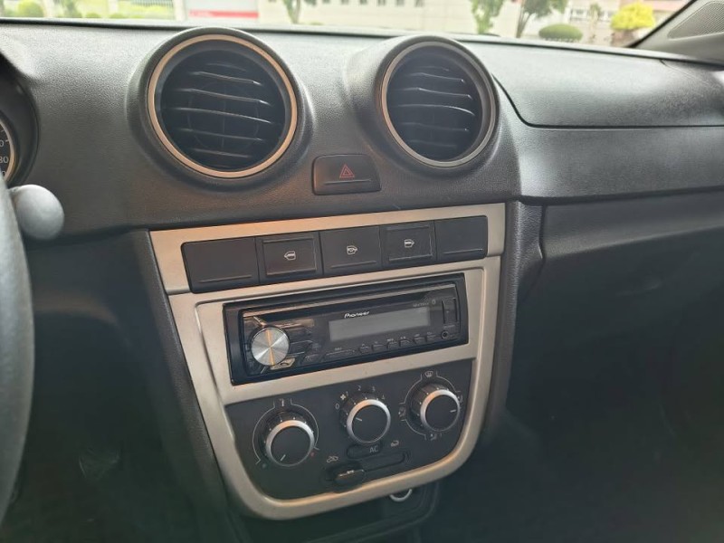 VOYAGE 1.0 12V MPI TOTALFLEX TRENDLINE 4P MANUAL - 2013 - CAXIAS DO SUL