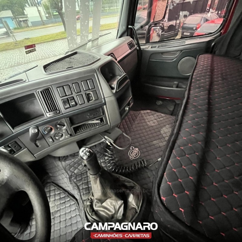 FH 440 6X2 - 2010 - VACARIA