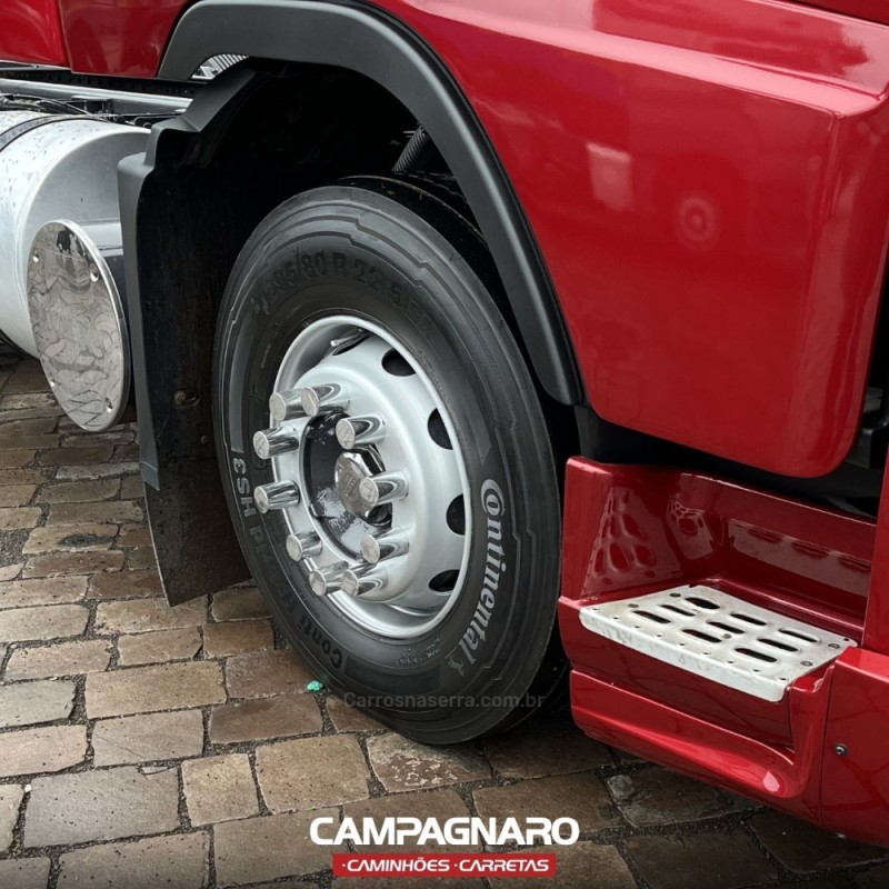 FH 440 6X2 - 2010 - VACARIA
