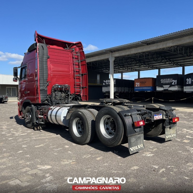 FH 440 6X2 - 2010 - VACARIA