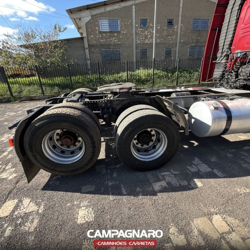 FH 440 6X2 - 2010 - VACARIA