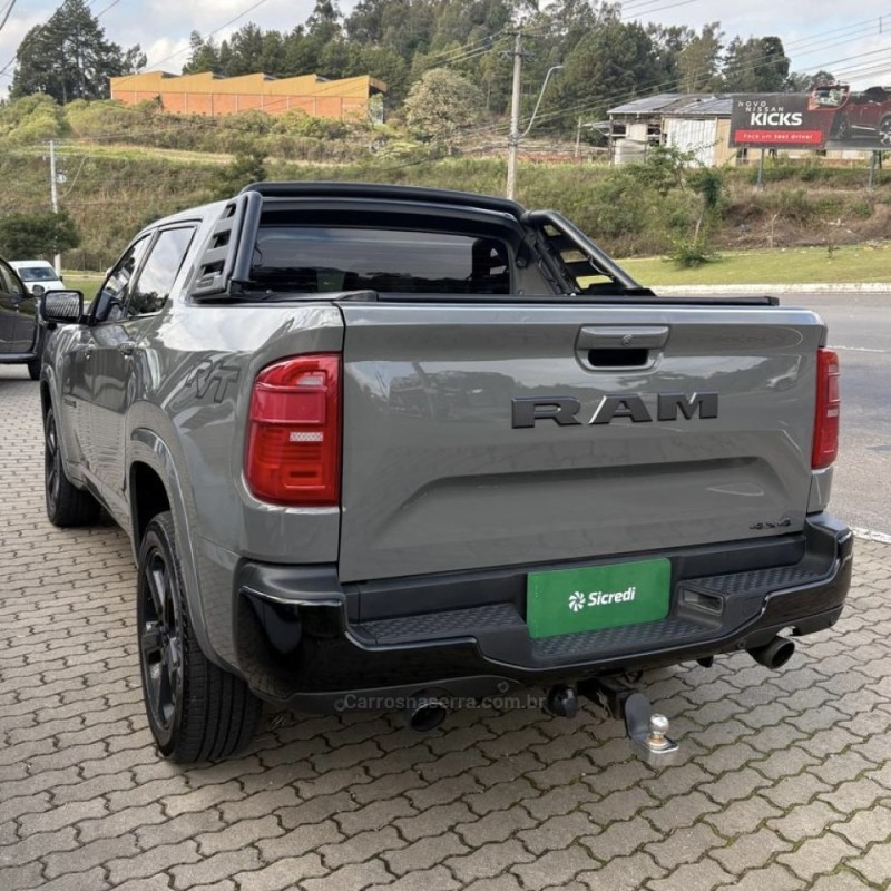 RAMPAGE 2.0 HURRICANE R/T 4 4X4 TURBO GASOLINA 4P AUTOMÁTICO - 2024 - CAXIAS DO SUL