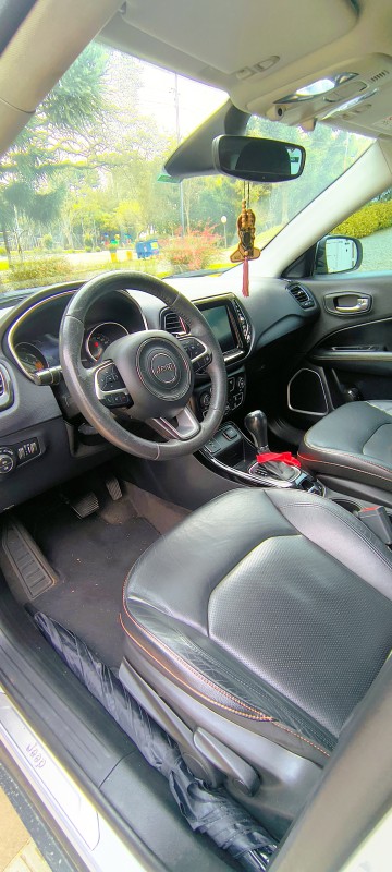 COMPASS 2.0 16V FLEX LIMITED AUTOMÁTICO - 2018 - FARROUPILHA