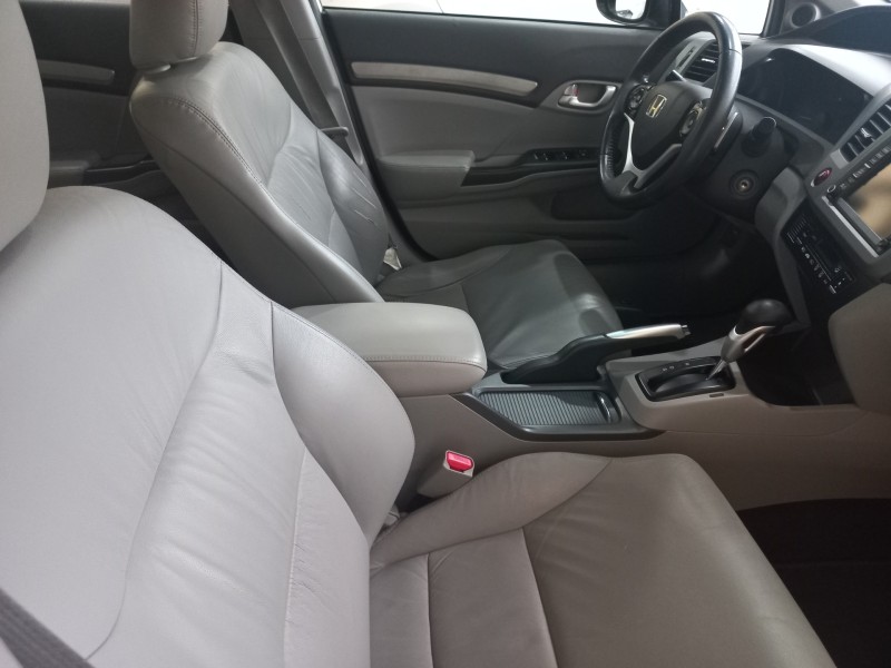 CIVIC 1.8 EXS 16V GASOLINA 4P AUTOMÁTICO - 2013 - BENTO GONçALVES