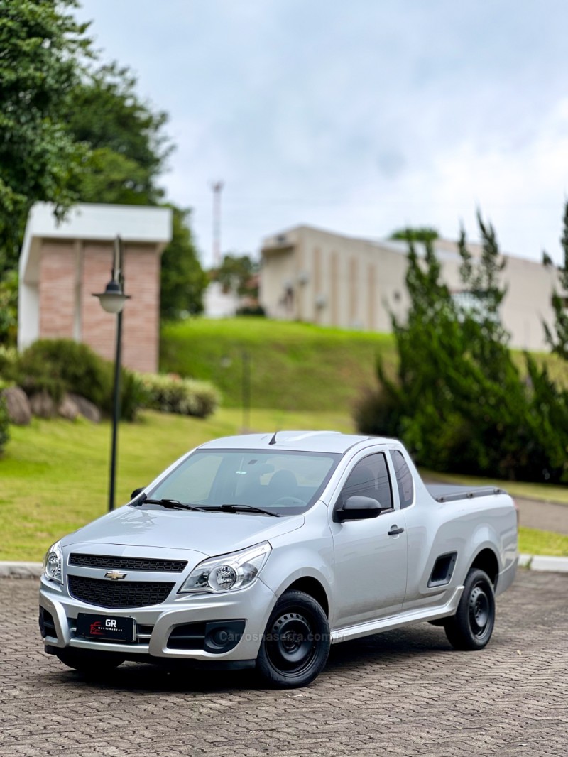 montana 1.4 mpfi ls cs 8v flex 2p manual 2018 tupandi