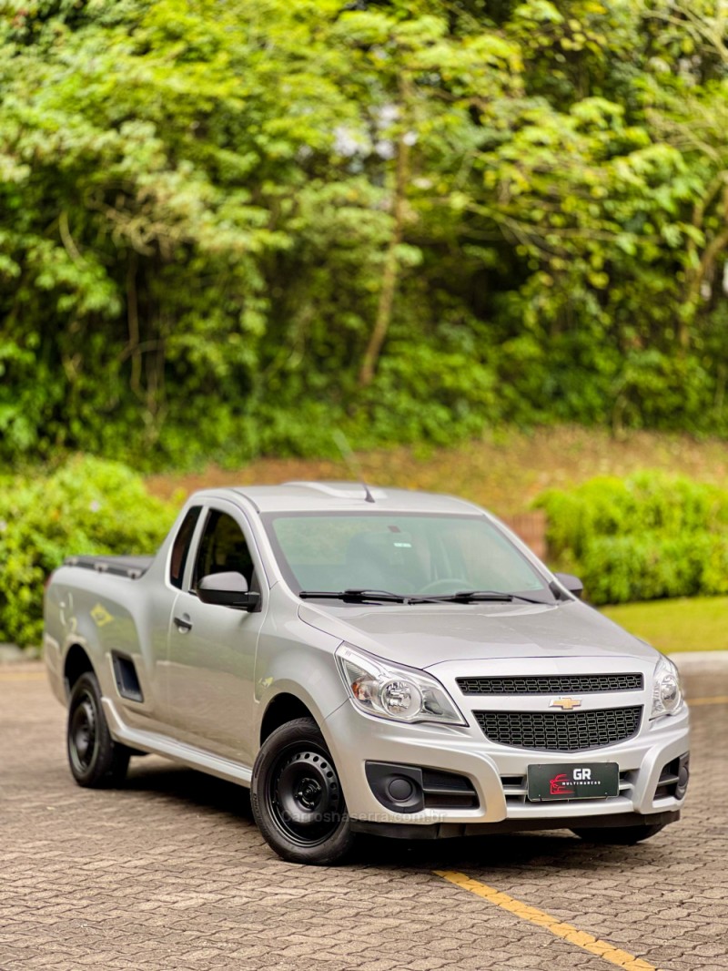 MONTANA 1.4 MPFI LS CS 8V FLEX 2P MANUAL - 2018 - TUPANDI