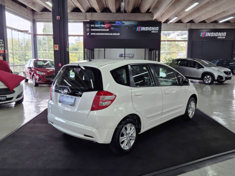 FIT 1.4 LX 16V FLEX 4P MANUAL - 2013 - CAXIAS DO SUL