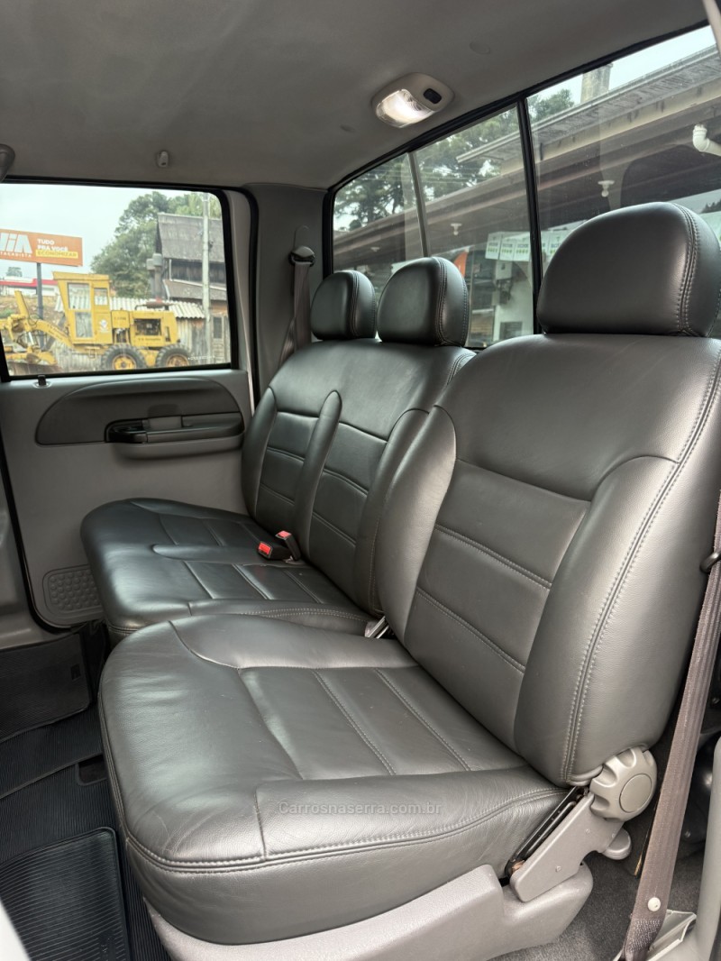 F-250 3.9 XLT MAX POWER 4X4 CD DIESEL 4P MANUAL - 2009 - FARROUPILHA