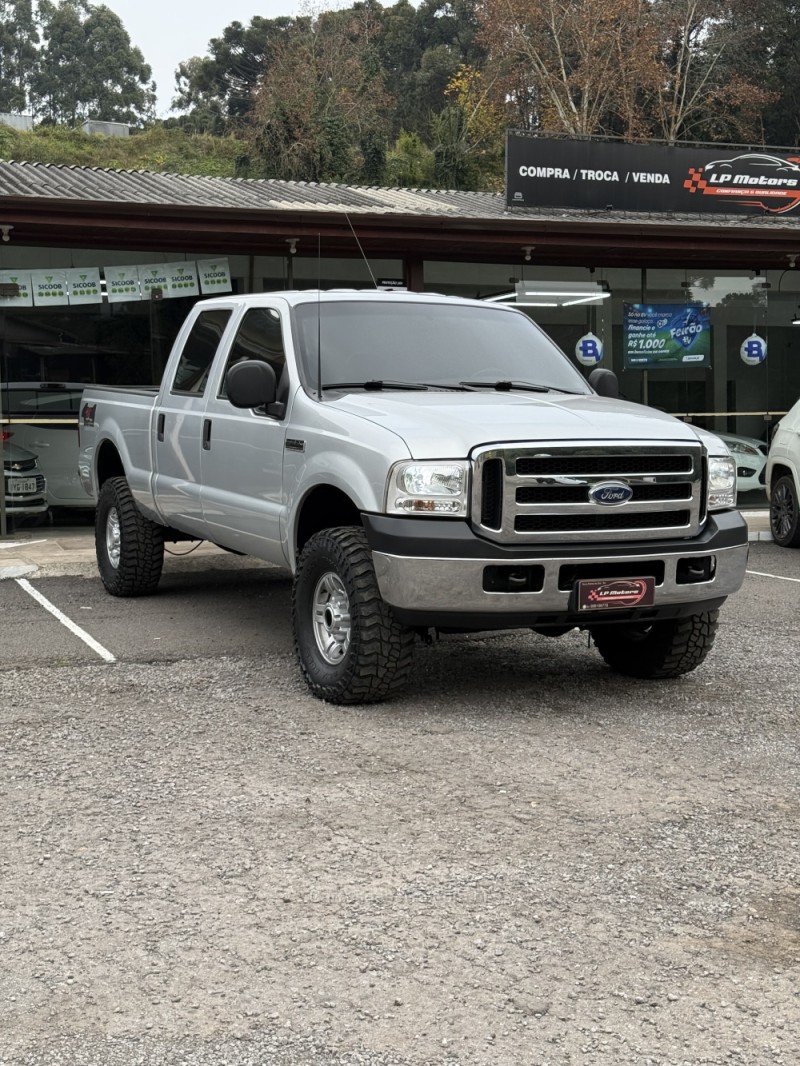 F-250 3.9 XLT MAX POWER 4X4 CD DIESEL 4P MANUAL - 2009 - FARROUPILHA