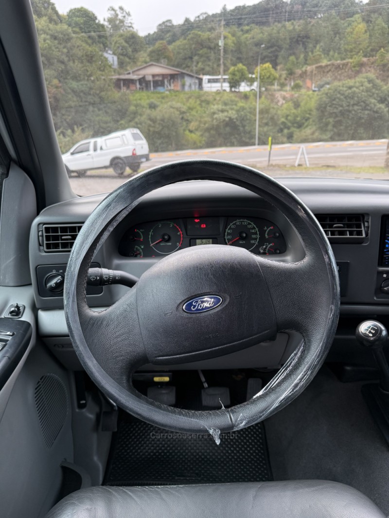 F-250 3.9 XLT MAX POWER 4X4 CD DIESEL 4P MANUAL - 2009 - FARROUPILHA
