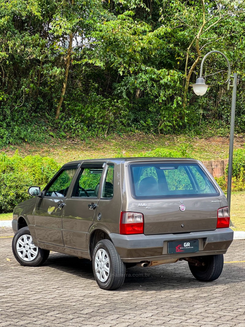 UNO 1.0 MPI MILLE FIRE ECONOMY 8V FLEX 4P MANUAL - 2013 - TUPANDI