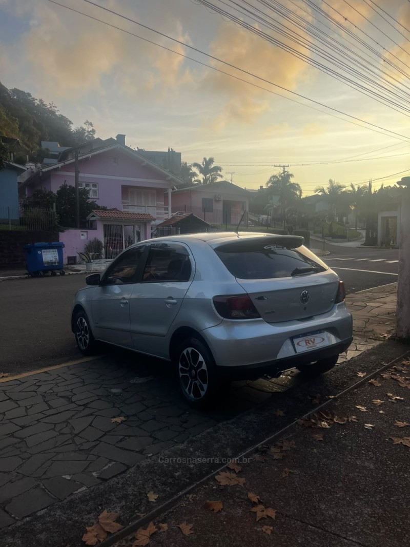 GOL 1.6 MI POWER 8V FLEX 4P MANUAL - 2013 - CARLOS BARBOSA