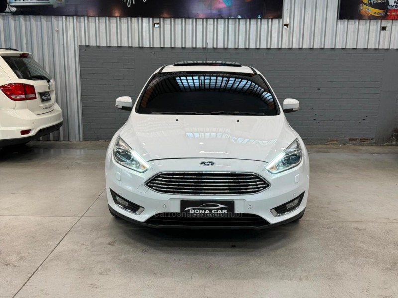 FOCUS 2.0 TITANIUM PLUS HATCH 16V FLEX 4P AUTO - 2016 - CAXIAS DO SUL