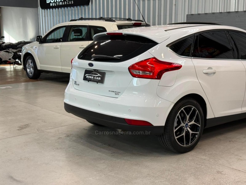 FOCUS 2.0 TITANIUM PLUS HATCH 16V FLEX 4P AUTO - 2016 - CAXIAS DO SUL