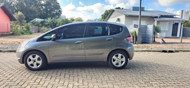 FIT 1.4 LX 16V FLEX 4P MANUAL - 2011 - IVOTI