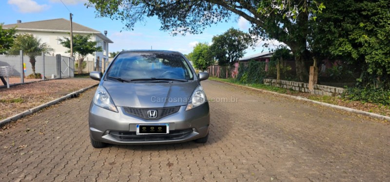 FIT 1.4 LX 16V FLEX 4P MANUAL - 2011 - IVOTI